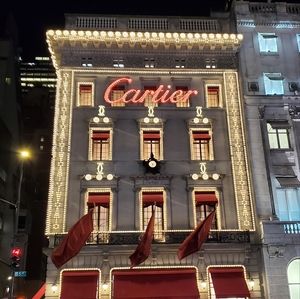 Meet your Posher, Irmee